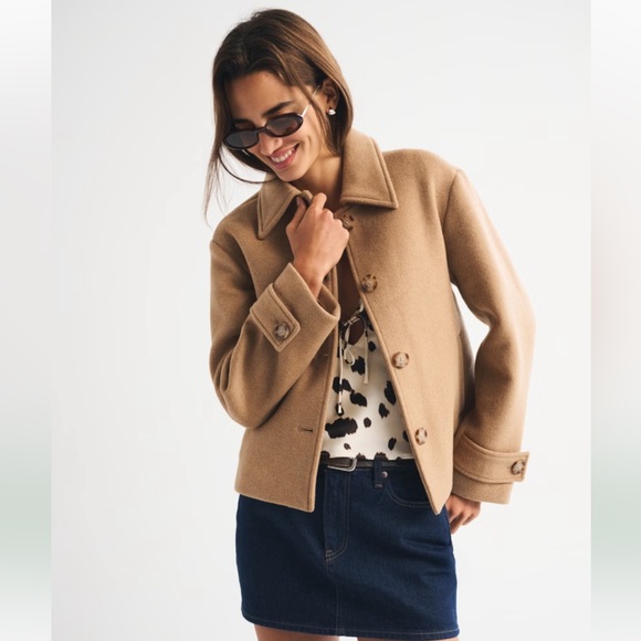 Abercrombie & Fitch  shorts wool-blend Camel Pea Coat - Picture 1 of 5